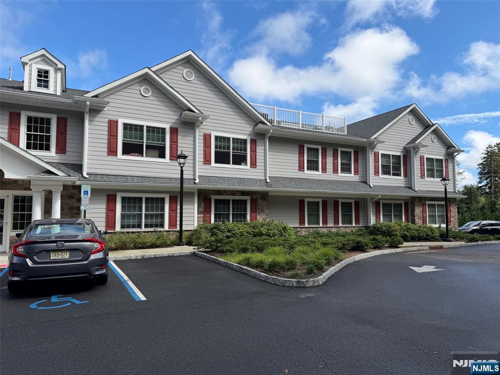 505 Kinderkamack Road, Unit 104 Oradell, NJ 07649 - Photo 2 of 20 Gallery Image 2
