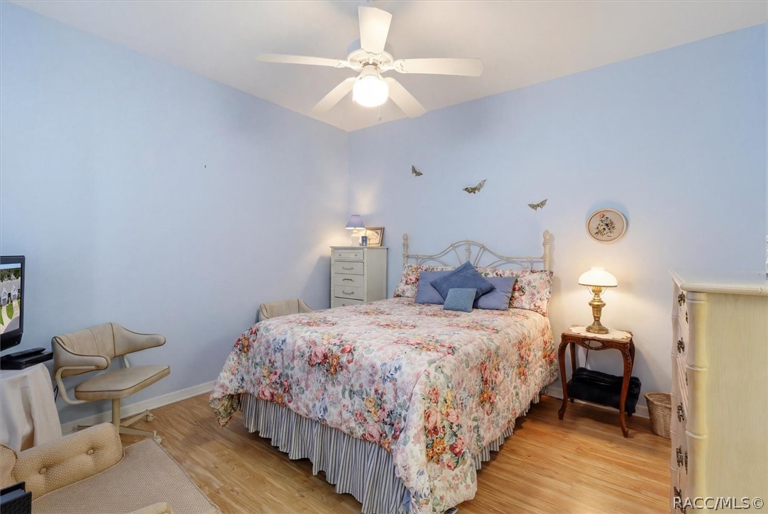 6714 East Waybridge Court Inverness, FL 34452 - Photo 20 of 47 2nd bedroom