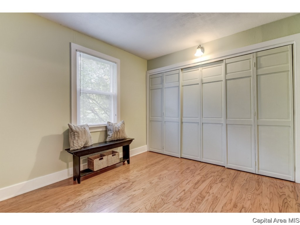1508 Reed Avenue Springfield, IL 62704 - Photo 5 of 32 Gallery Image 5