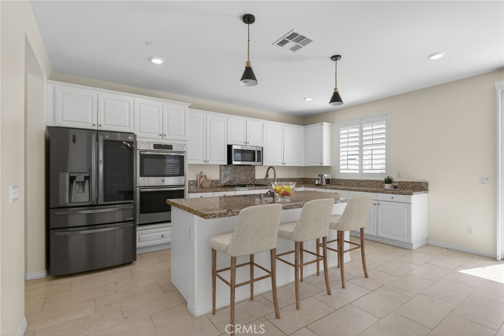 19435 Fortunello Avenue Riverside, CA 92508 - Photo 14 of 51 Home has been virtually staged