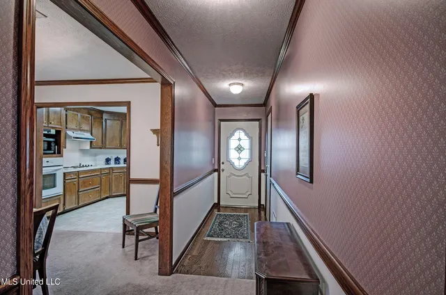 $199,900 | 212 Shadow Lake Drive North, Clinton, MS 39056