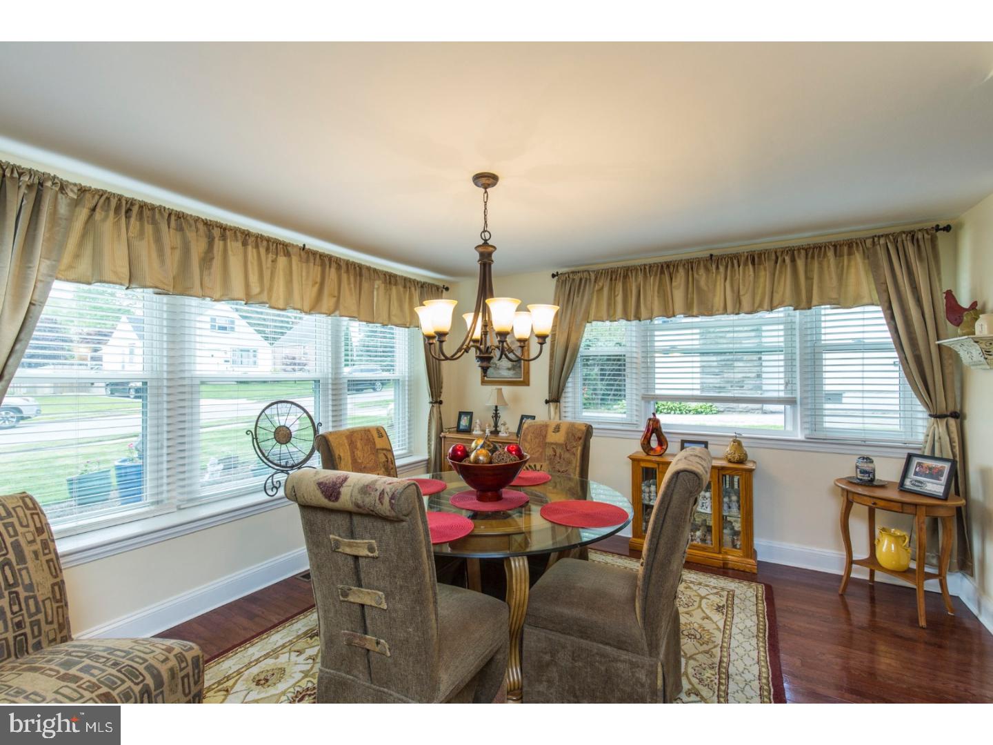 12 Hawthorne Road Broomall, PA 19008 - Photo 5 of 23 Gallery Image 5