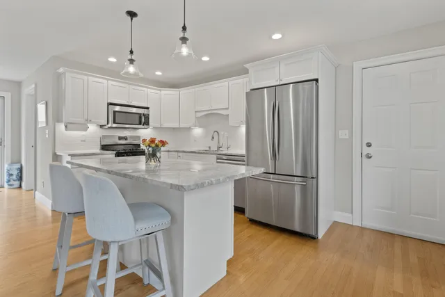 $785,000 | 3 Izzy Lane, Kittery, ME 03904