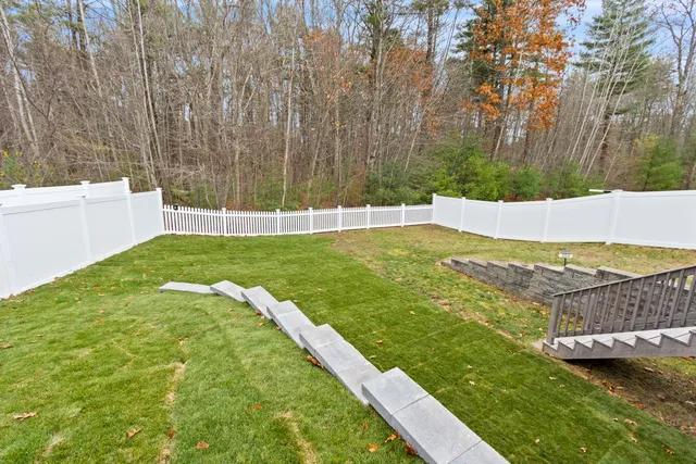 $785,000 | 3 Izzy Lane, Kittery, ME 03904