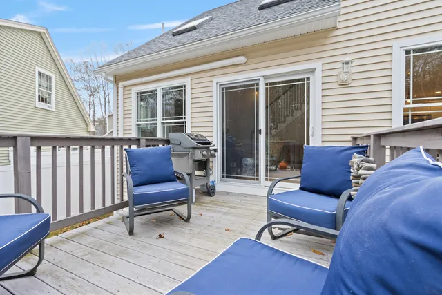 $785,000 | 3 Izzy Lane, Kittery, ME 03904