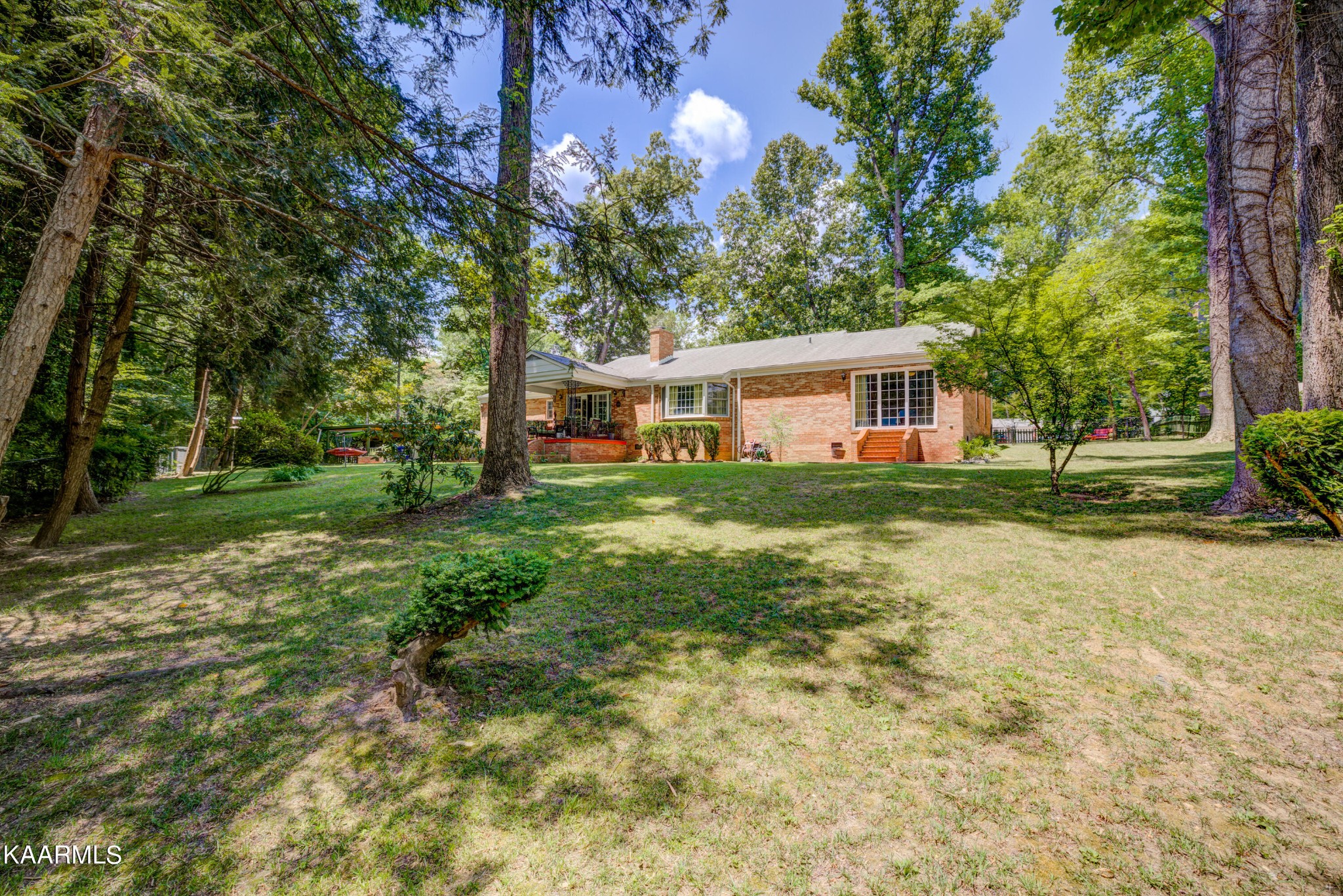 134 Nebraska Avenue Oak Ridge, TN 37830 - Photo 19 of 24 Gallery Image 19