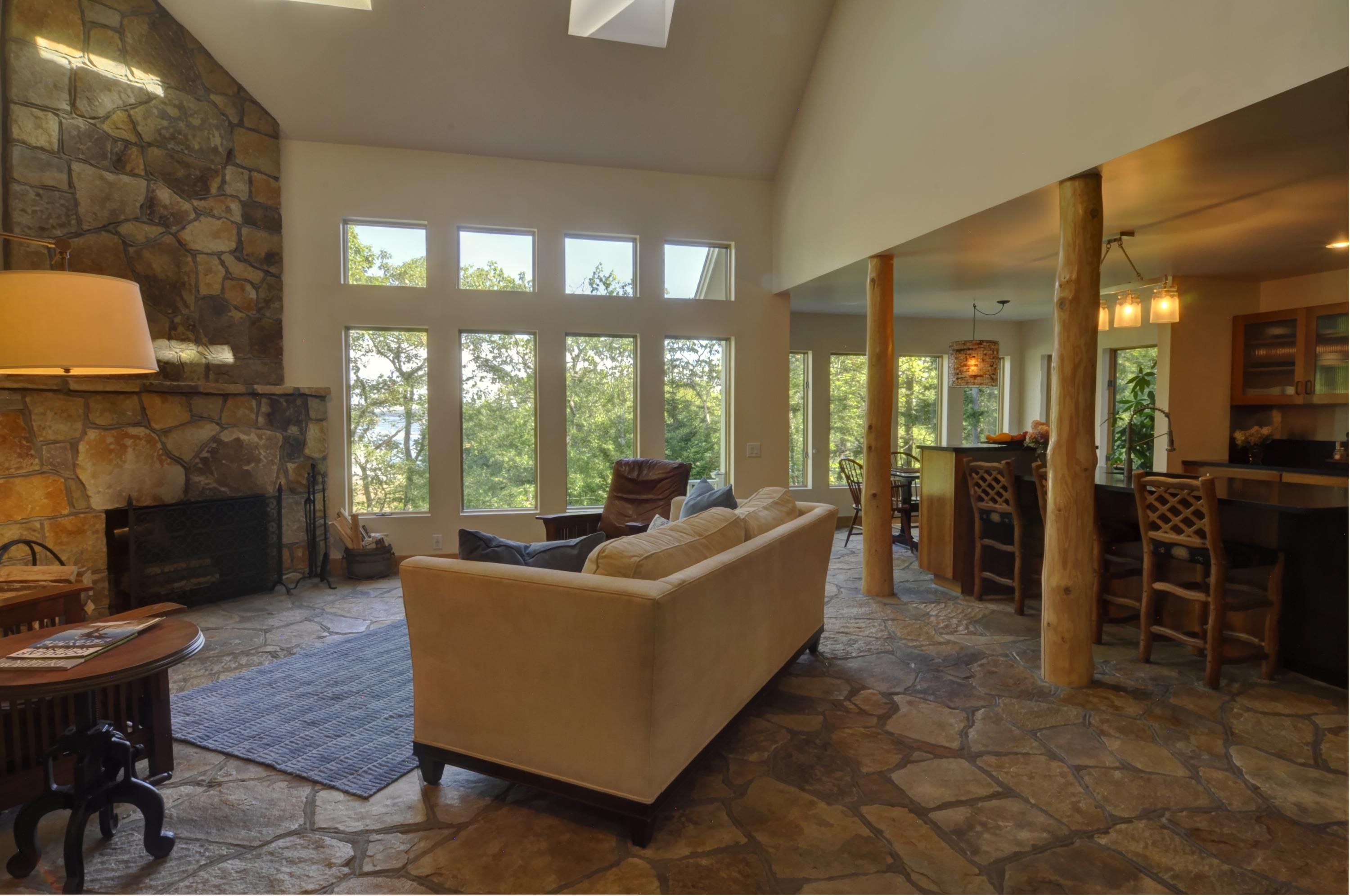 94 Meadow Cove Road East Boothbay, ME 04544 - Photo 9 of 34 10Living Room 3