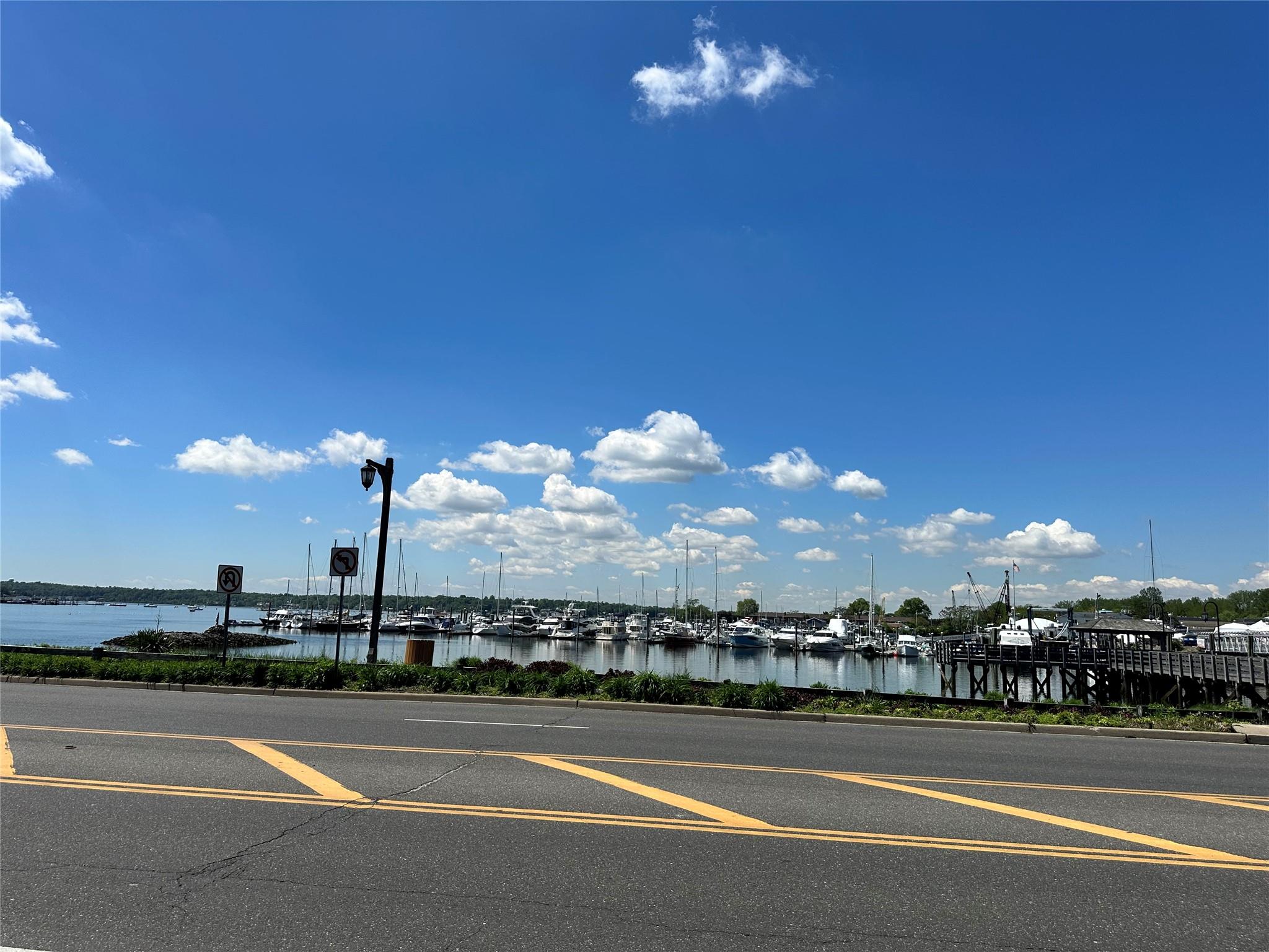 13 Linwood Road South Port Washington, NY 11050 - Photo 4 of 8