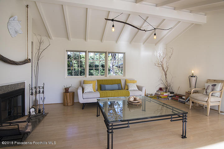 1111 Laguna Road Pasadena, CA 91105 - Photo 12 of 66 CJC_5001A