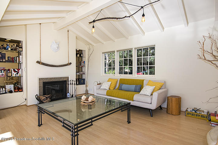 1111 Laguna Road Pasadena, CA 91105 - Photo 13 of 66 CJC_4967A