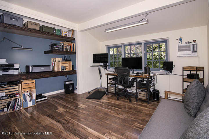 1111 Laguna Road Pasadena, CA 91105 - Photo 33 of 66 CJC_5026A