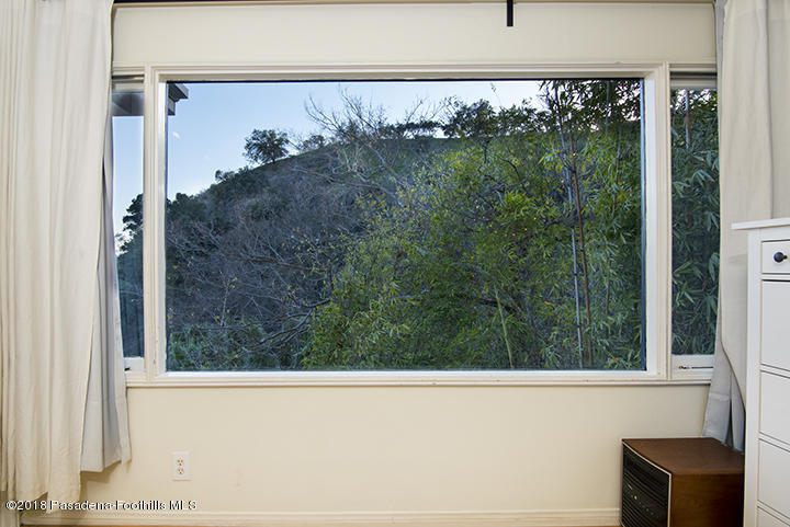 1111 Laguna Road Pasadena, CA 91105 - Photo 38 of 66 CJC_5121A