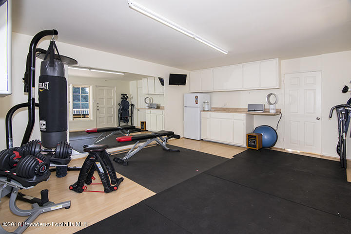 1111 Laguna Road Pasadena, CA 91105 - Photo 43 of 66 CJC_5027A