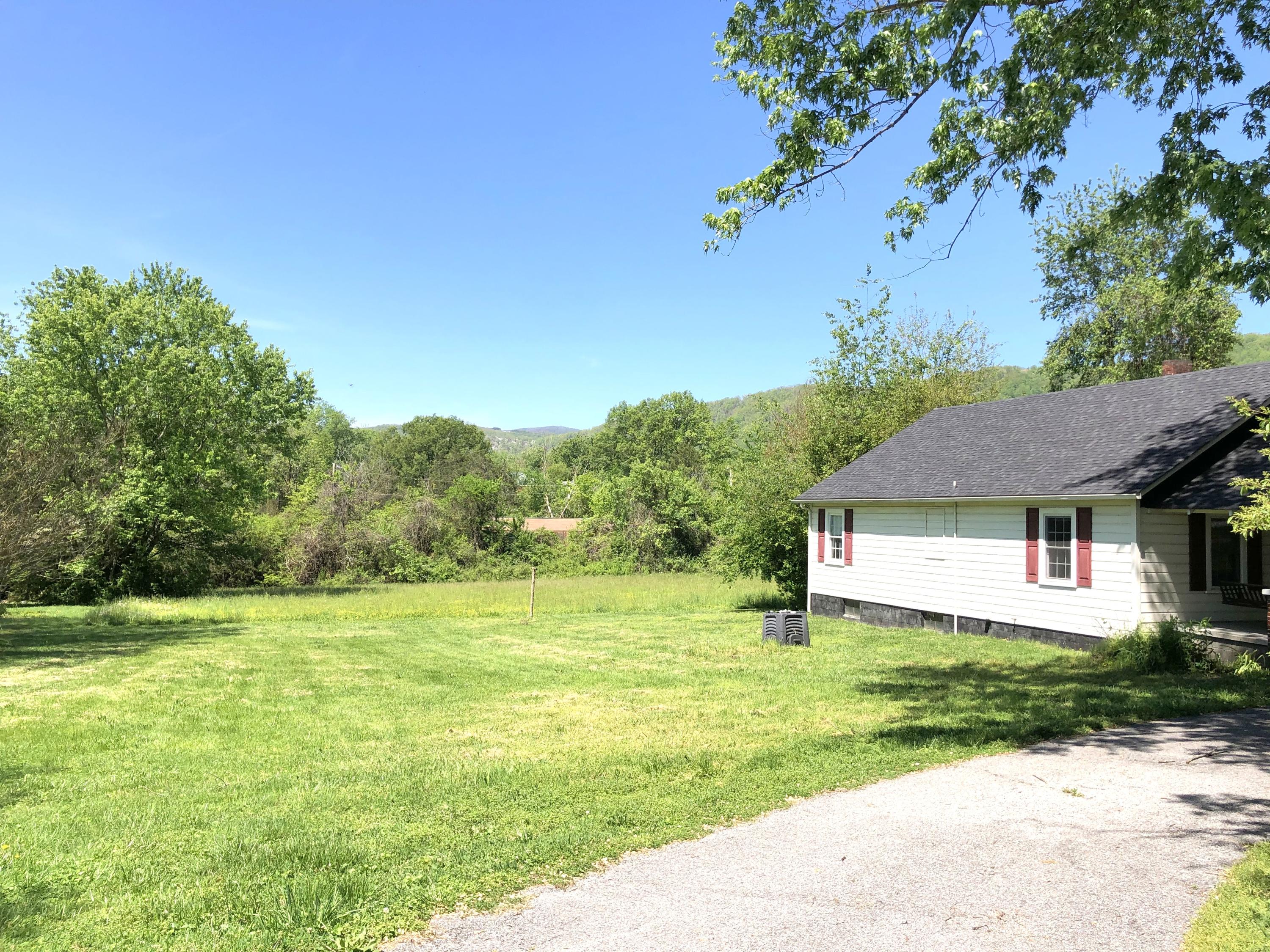 189 Eagle Bluff Road Jacksboro, TN 37757 - Photo 15 of 15 IMG_9247