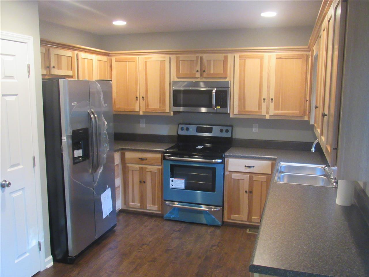 901 Pea Ridge Road Scottsville, KY 42164 - Photo 8 of 15 Gallery Image 8