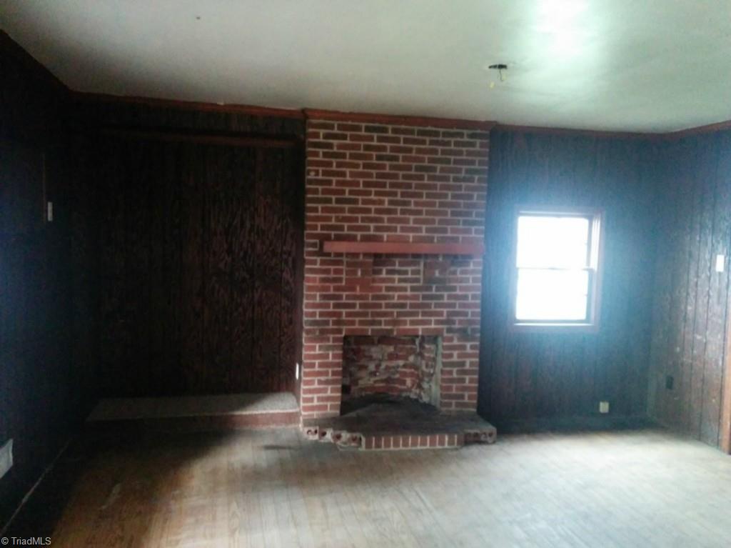 1353 Rierson Road Tobaccoville, NC 27050 - Photo 8 of 12 Living Room