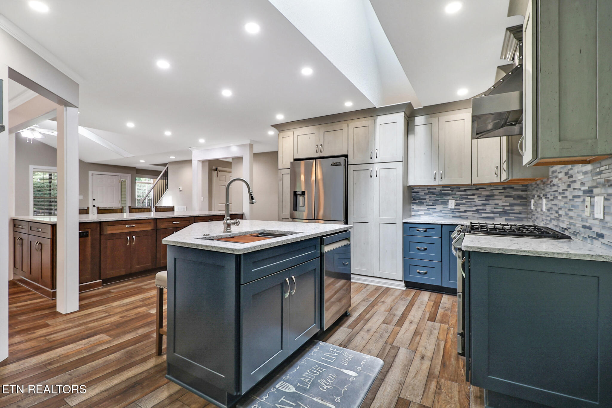 102 Rotherham Drive Crossville, TN 38558 - Photo 17 of 55 UPDATED KITCHEN