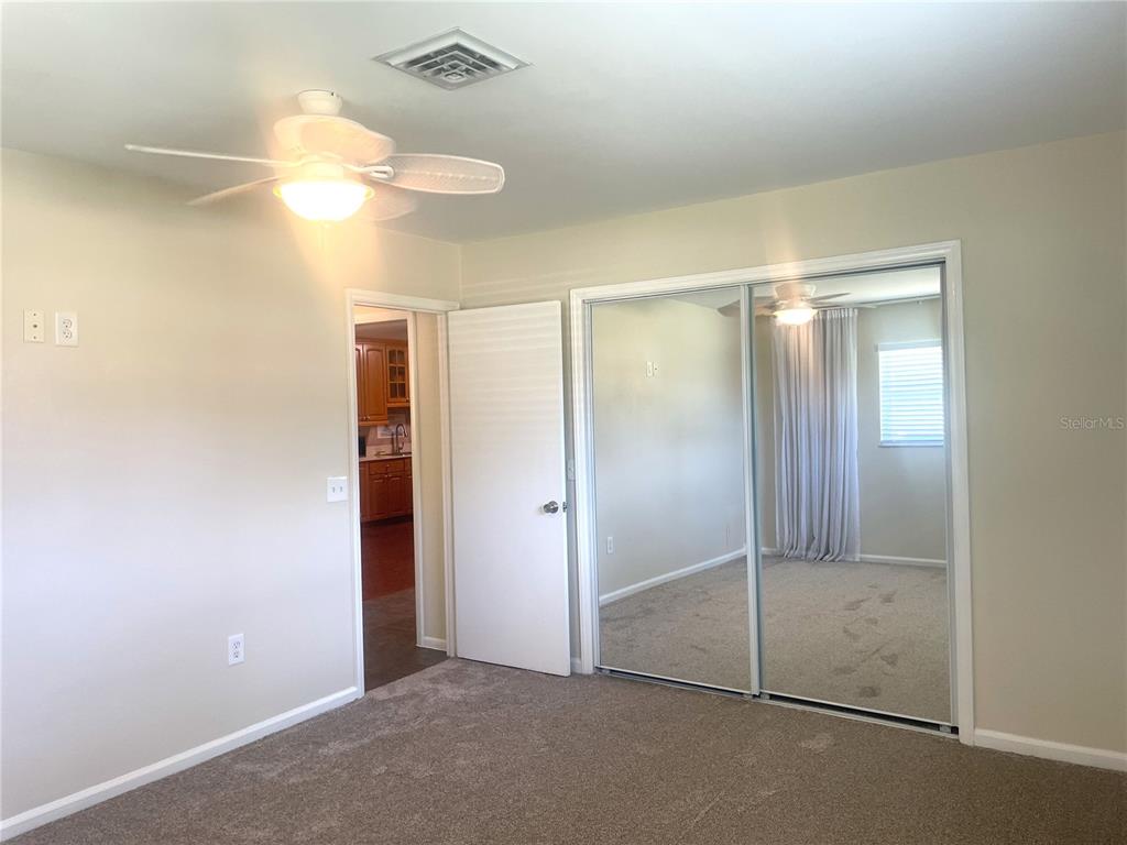 220 Avalon Road Venice, FL 34293 - Photo 7 of 20