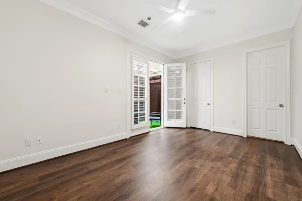 $5,950 | 1918 Greenwich Terrace Drive, Houston, TX 77019