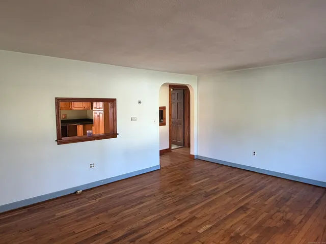 $229,900 | 25 Chappell Street, Chaplin, CT 06235