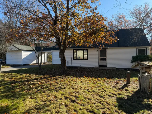 $229,900 | 25 Chappell Street, Chaplin, CT 06235