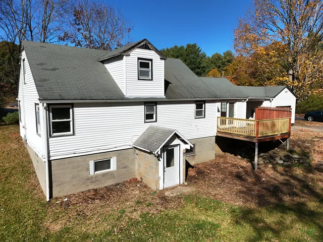 $229,900 | 25 Chappell Street, Chaplin, CT 06235