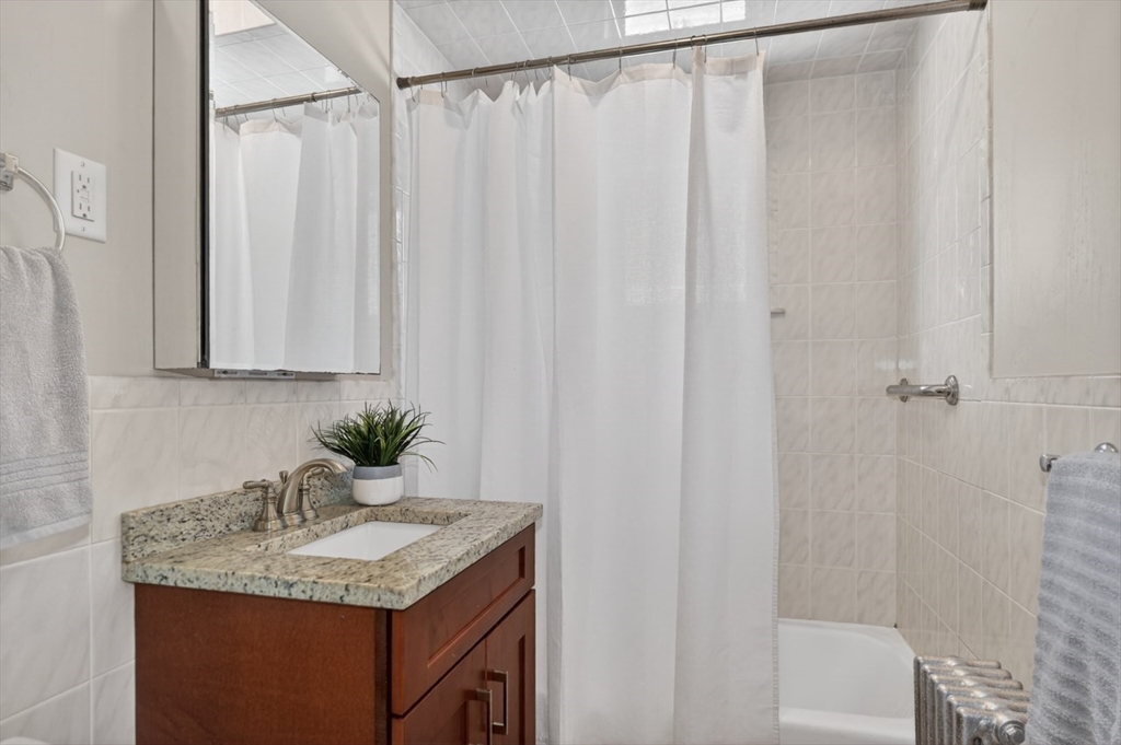 68-70 Hamlet Street Arlington, MA 02474 - Photo 15 of 27