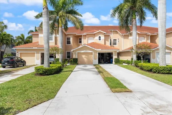 $209,000 | 3251 Lee Way Court, Unit 406, North Fort Myers, FL 33903