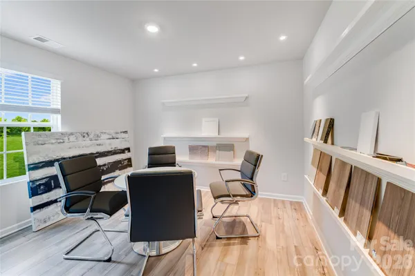 $365,000 | 711 Mile Crk Road, Edgemoor, SC 29712