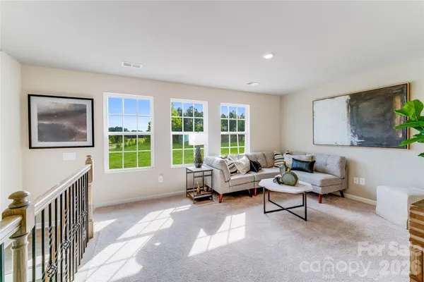 $365,000 | 711 Mile Crk Road, Edgemoor, SC 29712