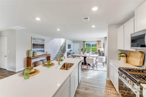 $365,000 | 711 Mile Crk Road, Edgemoor, SC 29712