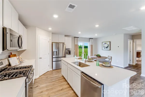 $365,000 | 711 Mile Crk Road, Edgemoor, SC 29712