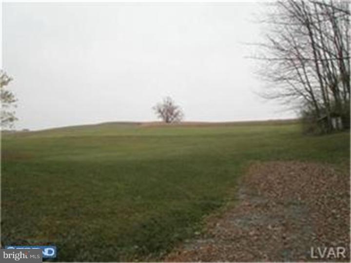 9932 Stagecoach Road Kempton, PA 19529 - Photo 11 of 14 Gallery Image 11