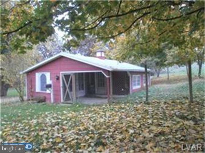 9932 Stagecoach Road Kempton, PA 19529 - Photo 10 of 14 Gallery Image 10