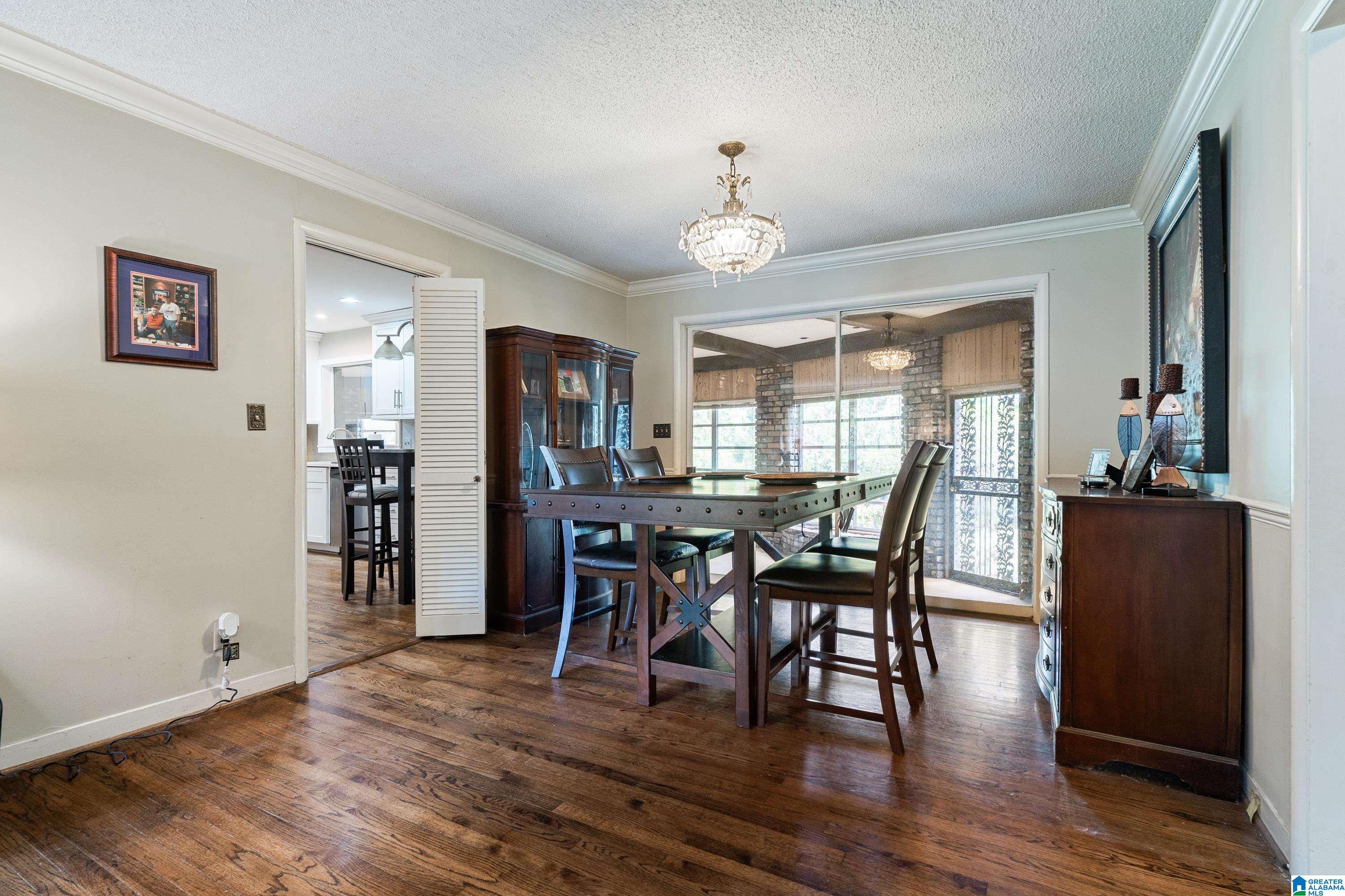 3517 Ashley Road Birmingham, AL 35209 - Photo 3 of 21