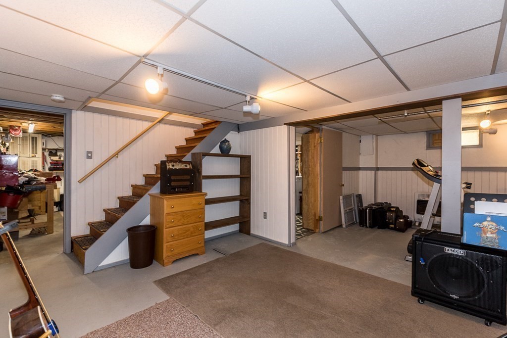 235 Charge Pond Road Wareham, MA 02571 - Photo 28 of 39 Gallery Image 28