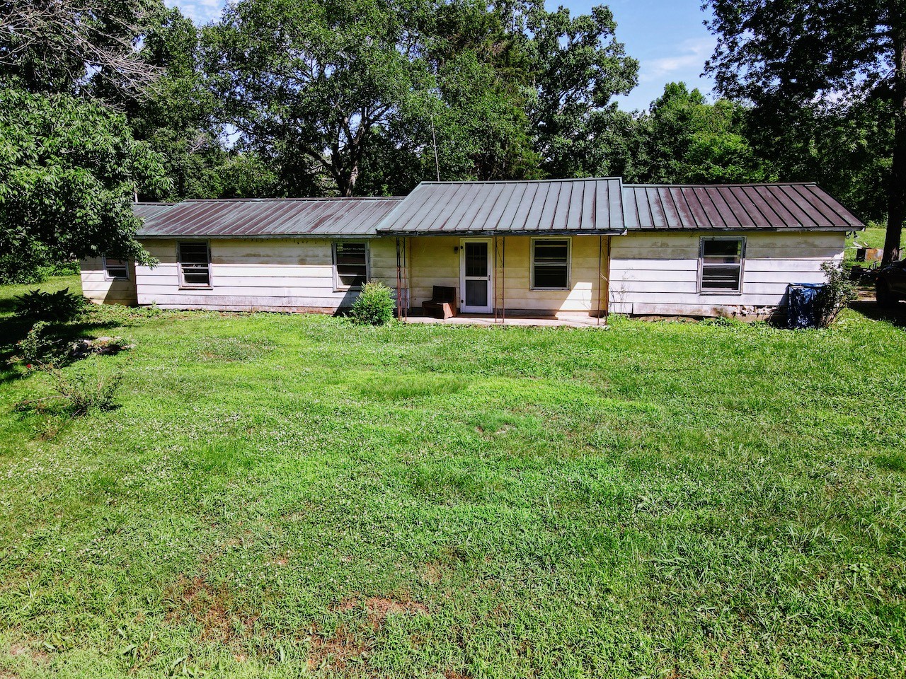 2399 Murray-Kittrell Road Readyville, TN 37149 - Photo 3 of 49