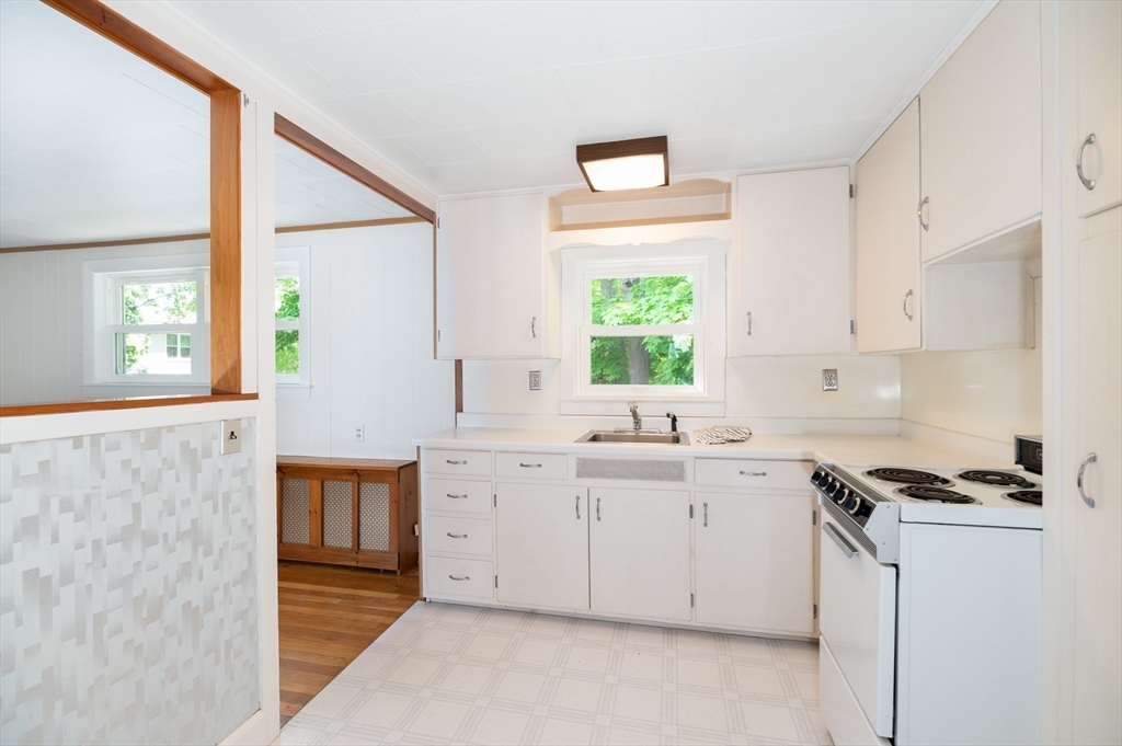 8 Atlantic Road Gloucester, MA 01930 - Photo 24 of 30