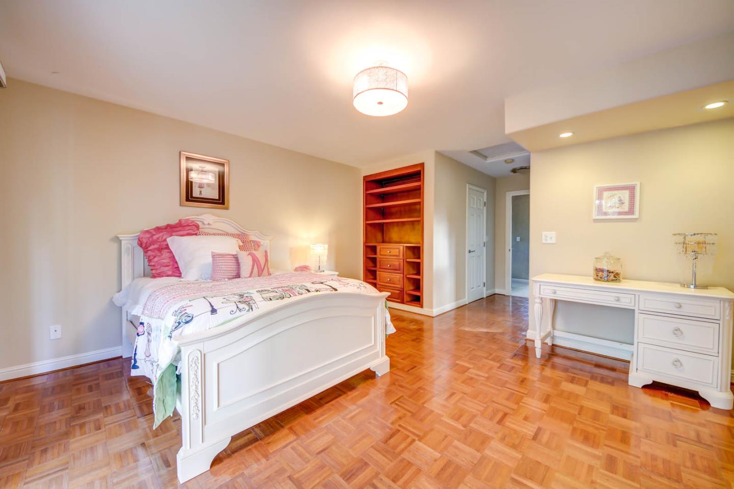 7497 Bollinger Road Cupertino, CA 95014 - Photo 22 of 26 Gallery Image 22