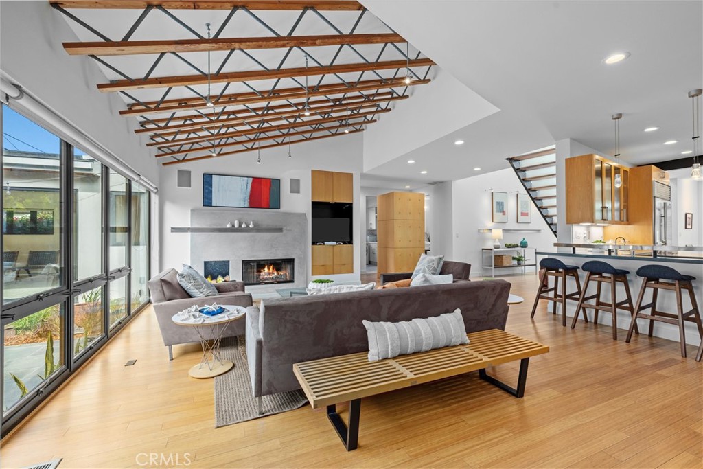 1635 19th Street Manhattan Beach, CA 90266 - Photo 2 of 51