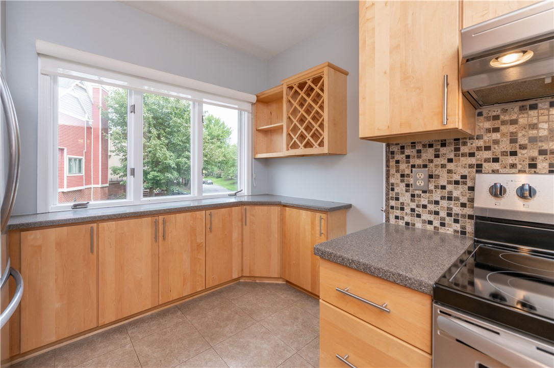 132 Cornhill Place Rochester, NY 14608 - Photo 7 of 22