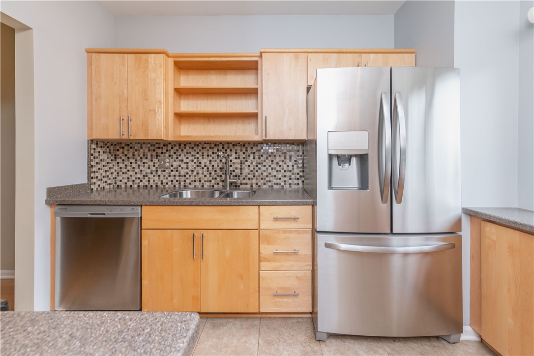 132 Cornhill Place Rochester, NY 14608 - Photo 8 of 22