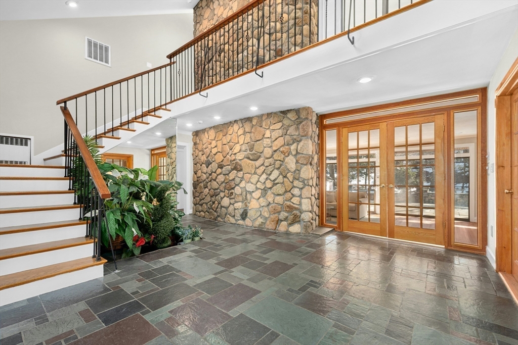 53 Birch Hill Road Belmont, MA 02478 - Photo 5 of 39