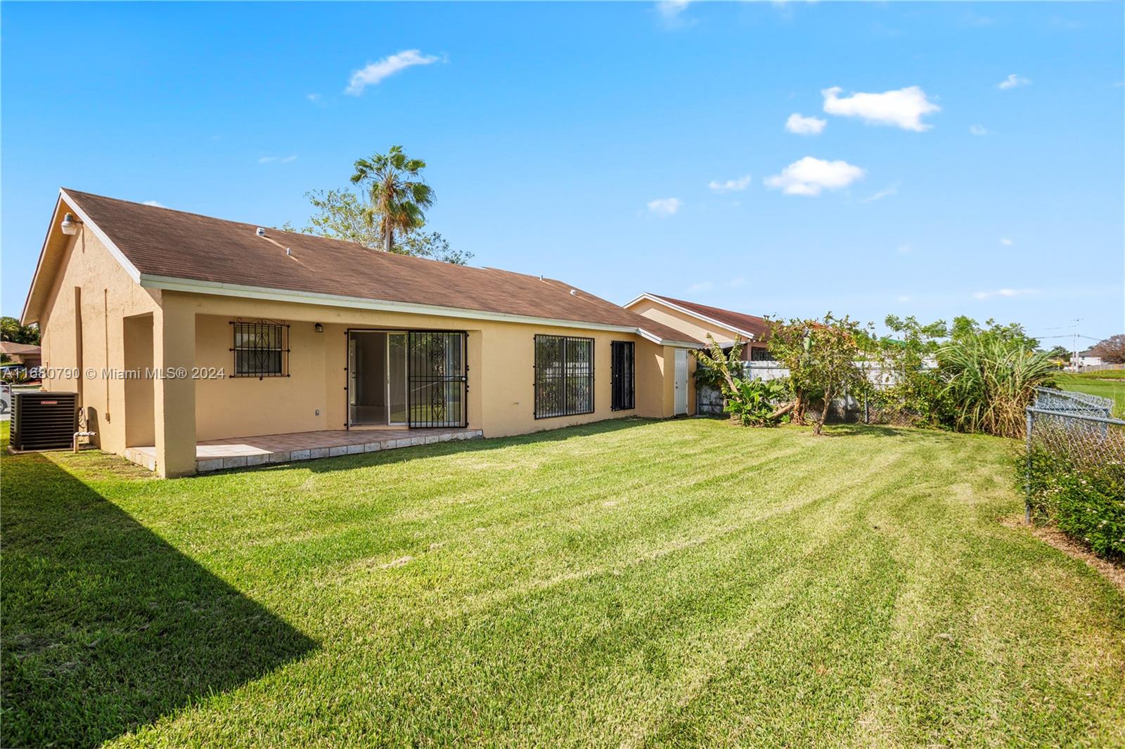 20817 Southwest 125th Court Road Miami, FL 33177 - Photo 12 of 14