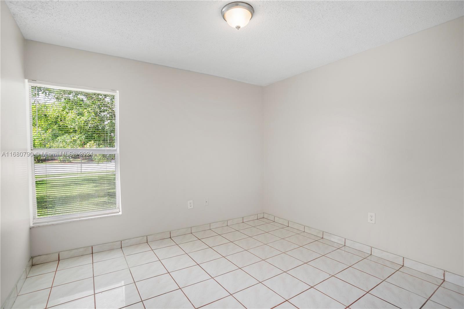 20817 Southwest 125th Court Road Miami, FL 33177 - Photo 2 of 14