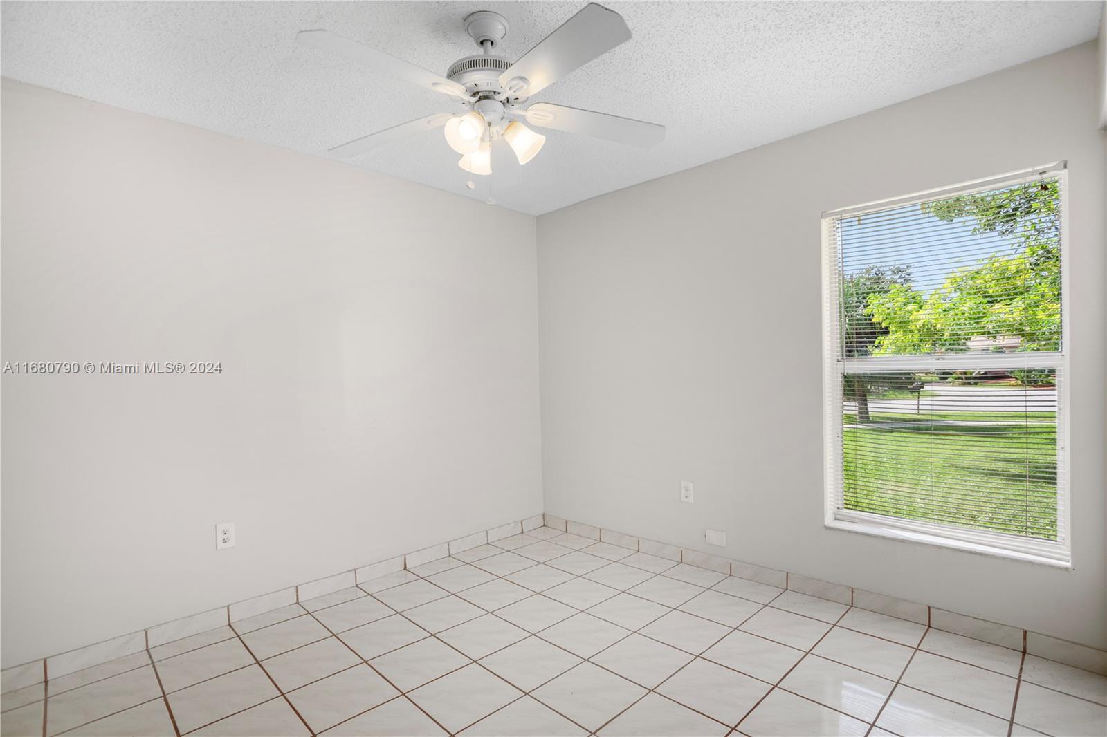 20817 Southwest 125th Court Road Miami, FL 33177 - Photo 4 of 14