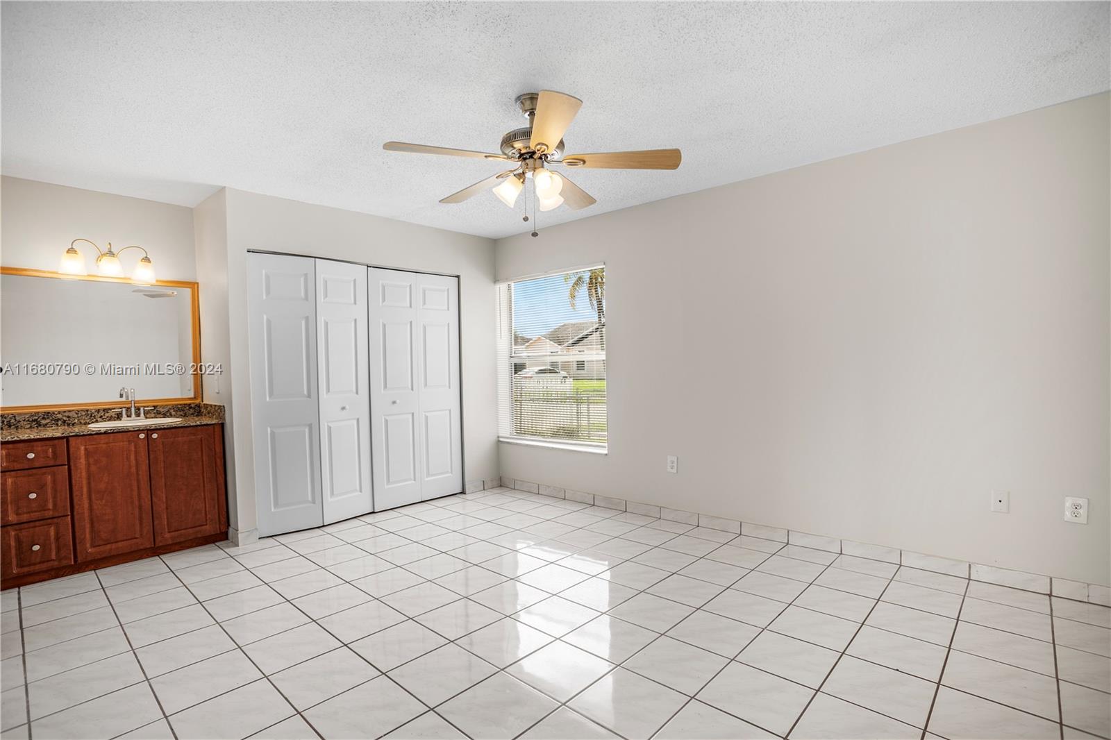 20817 Southwest 125th Court Road Miami, FL 33177 - Photo 6 of 14