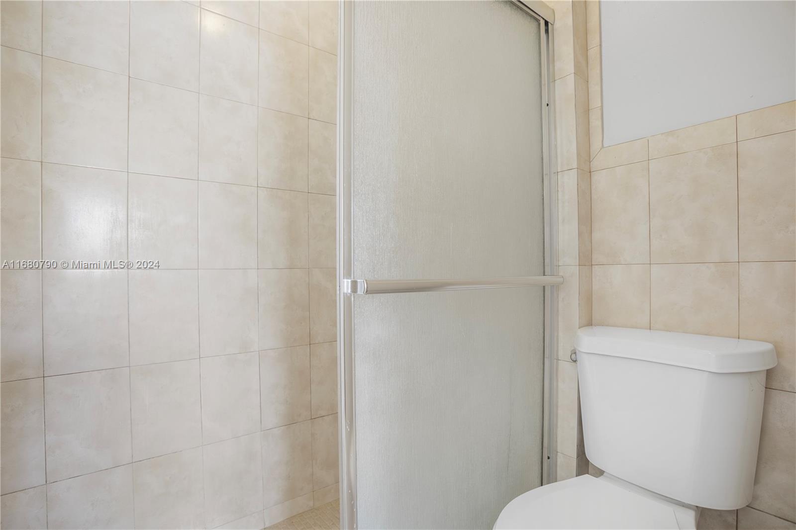 20817 Southwest 125th Court Road Miami, FL 33177 - Photo 7 of 14