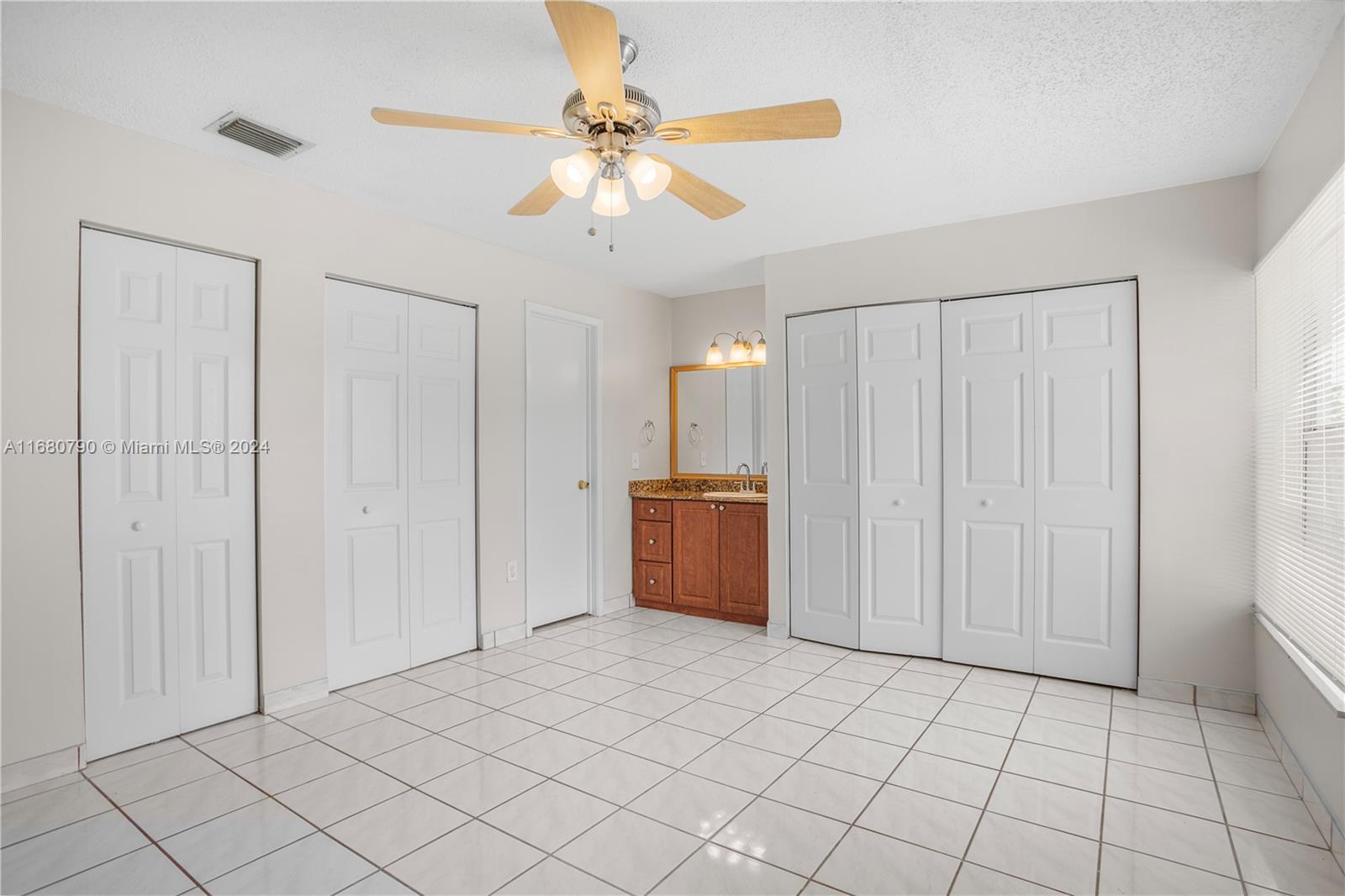20817 Southwest 125th Court Road Miami, FL 33177 - Photo 8 of 14