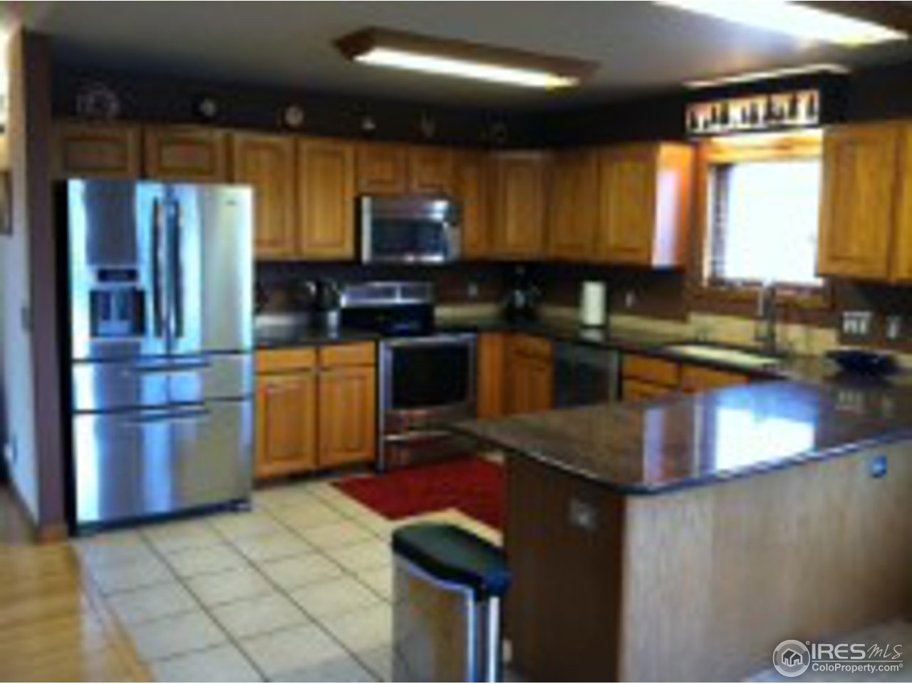 986 Kiowa Road Lyons, CO 80540 - Photo 3 of 6 Amazing Kitchen!